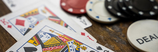 4-Gambling-Classes-in-New-Zealand-You-Need-to-Know-About-cards-and-chips